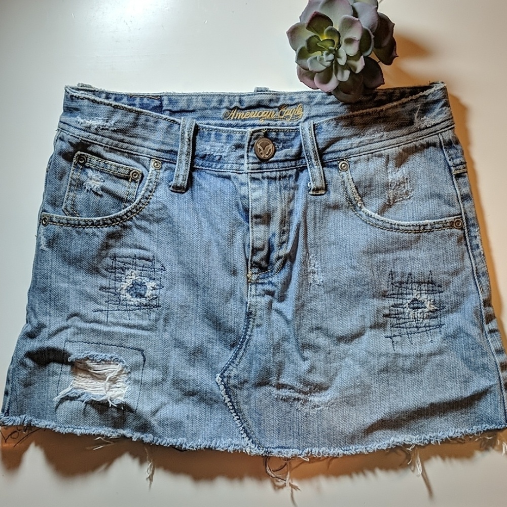 AEO Jean Mini Skirt - American Eagle Outfitters Raw edge